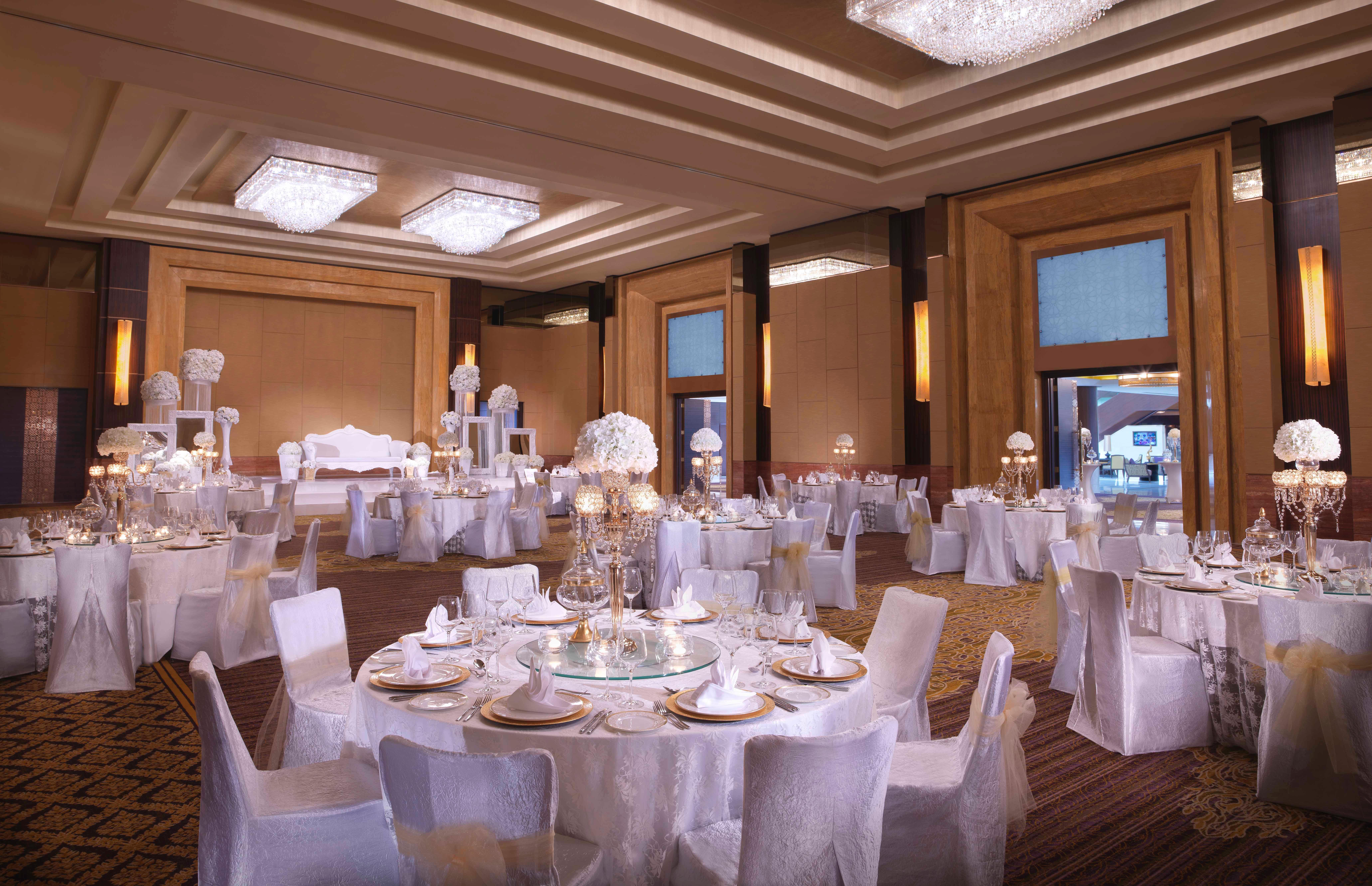 Dusit Thani 5*